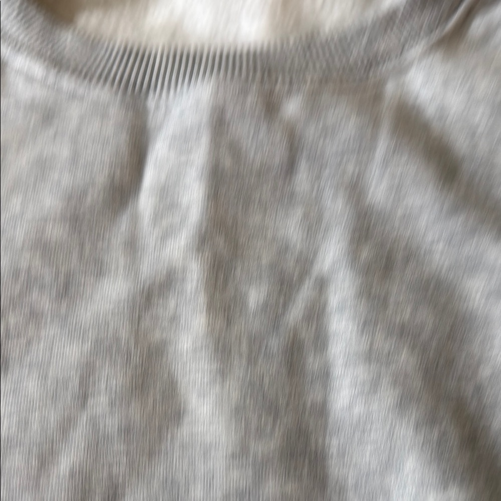 Gray Cropped Women's Sweater - Picture 3 of 5